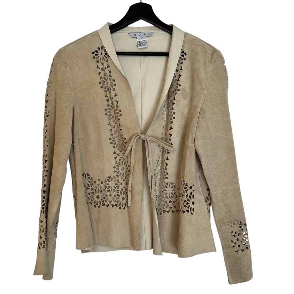 CAbi Vintage Lasercut Suede Bell Sleeve Jacket Beige Tan Large Boho Festival